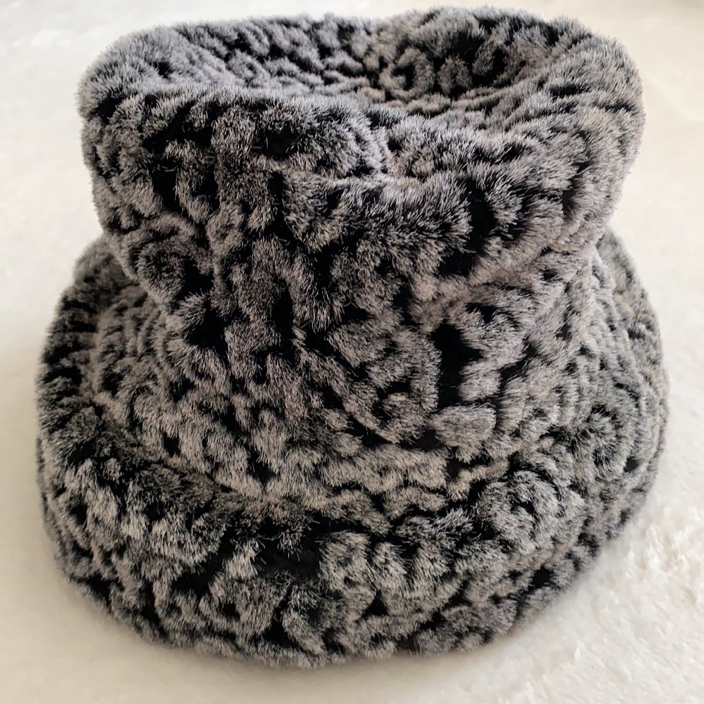 {VTG} Ben Berger | Faux Fur Leopard Print Bucket Hat 90s Y2K Gray/Black (OS) - Picture 13 of 14